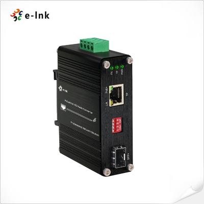 Mini Endüstriyel 10G/5G/2.5G/1G/100M 802.3at'tan 10GBASE-X SFP+ Medya Dönüştürücüsü