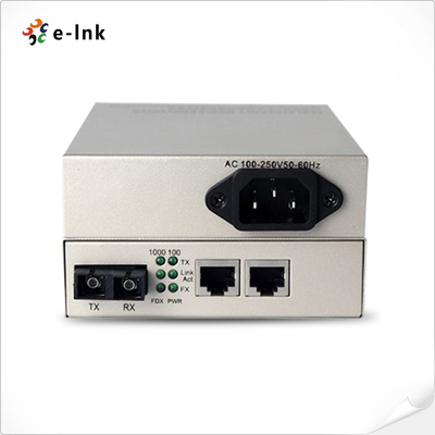 1 Fiber Port + 2 UTP Port 10/100M Medya Çevirici (Dahili Güç Kaynağı ile)